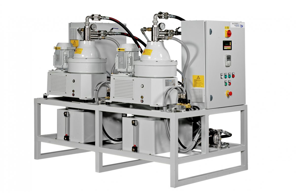 MACFUGE 260 marine skid